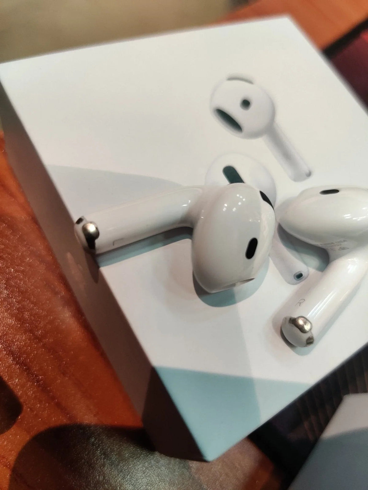 Earpod 4 Anc Bluetooth Headset Brandnew - Happy Deals